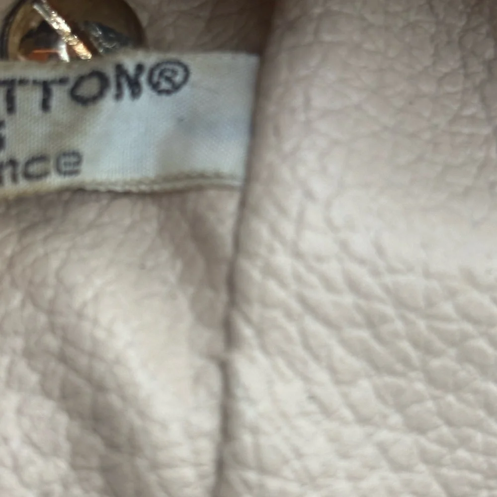 Louis Vuitton Monogram Trousse Toilette 28 Crossbody - Picture 11 of 15